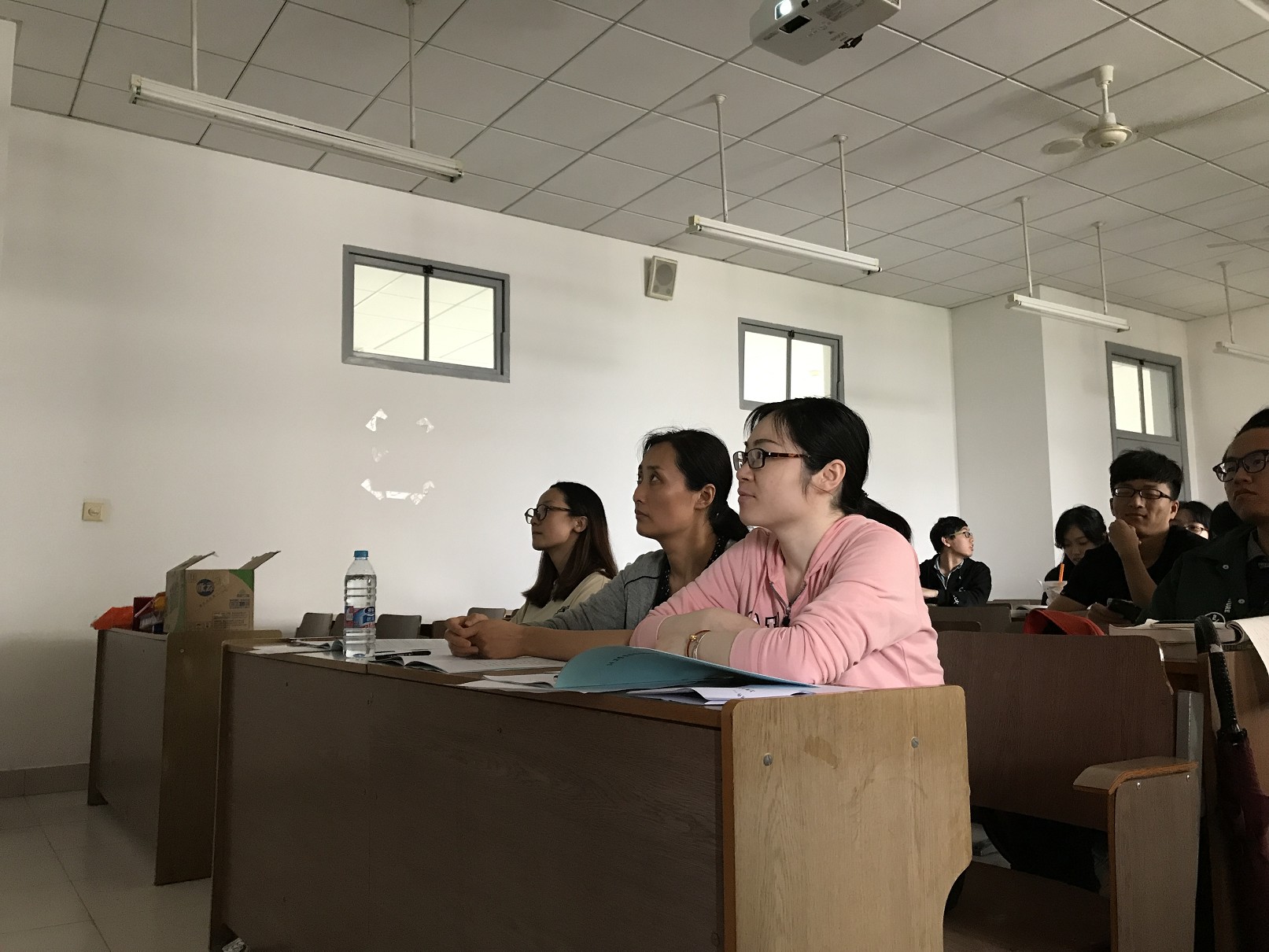 书香杏林 砥砺前行――金沙集团wwW3354CC明德导师团系列活动之14卫管首届读书报告会